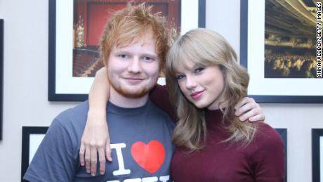 Ed Sheeran et Taylor Swift sortent en duo &#39; Le Joker et la Reine&#39; -- et la vidéo vous rendra nostalgique